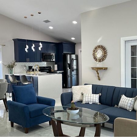 Blue Orchid Escape - 2 Bedrooms 2 Queen Beds Tampa Exterior foto